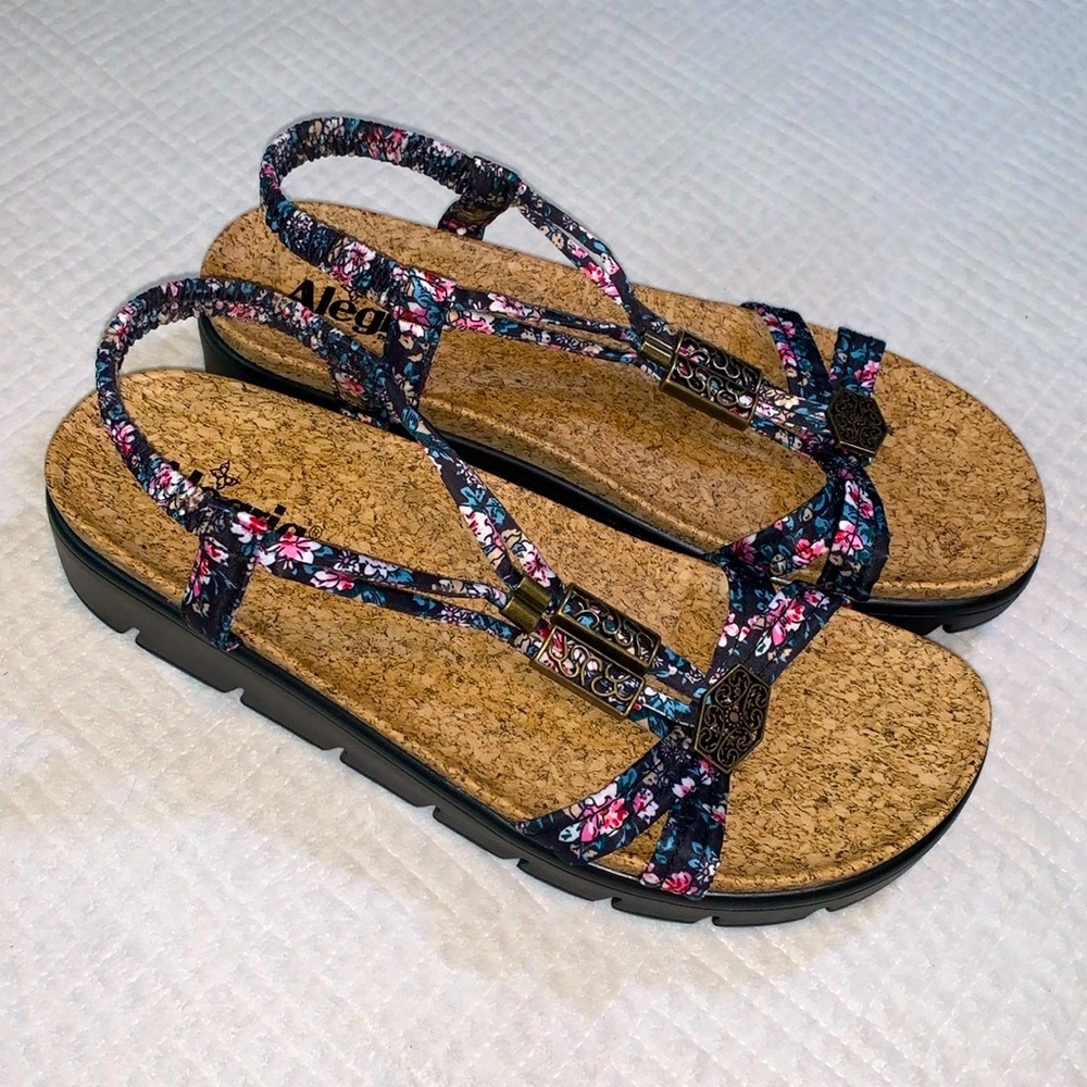 NWOB Alegria Roz Slingback Sandal in Charm Black, Floral, ROZ-7554, Size EU 42